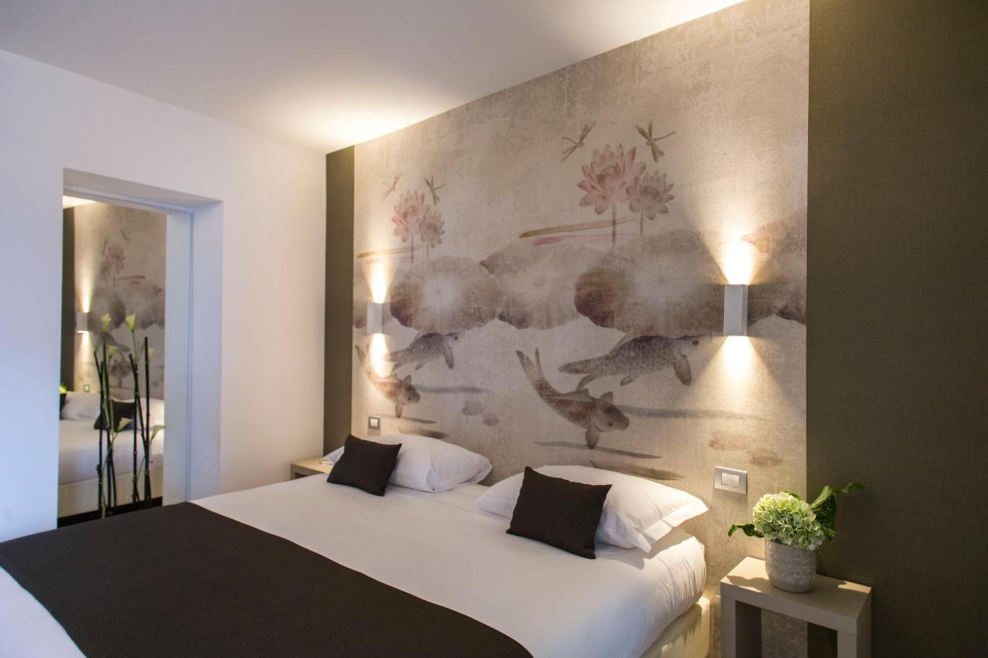 Hotel Ponti Angera Exterior photo
